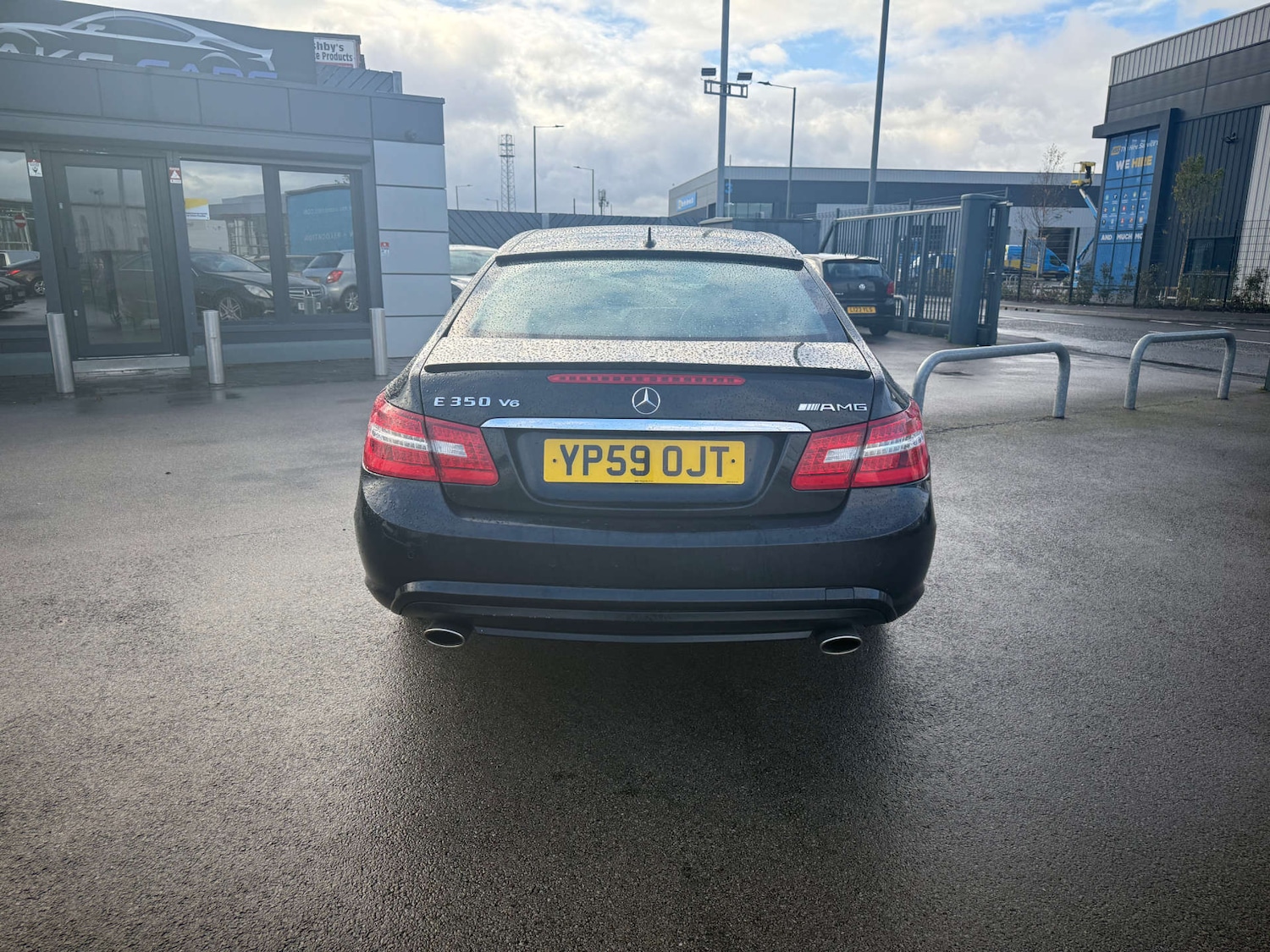 Used Mercedes-Benz E Class 2009 for sale - 76690659: Photo 9