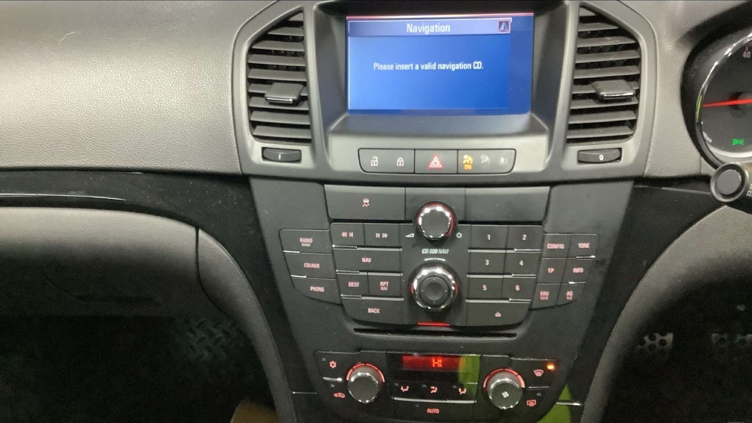 Used Vauxhall Insignia 2011 for sale - 77165453: Photo 12