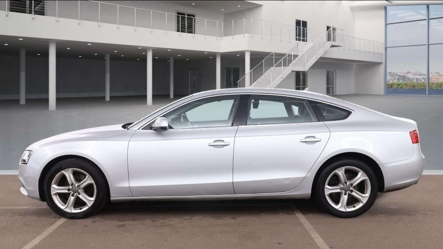 Used Audi A5 2013 for sale - 77729034: Photo 3