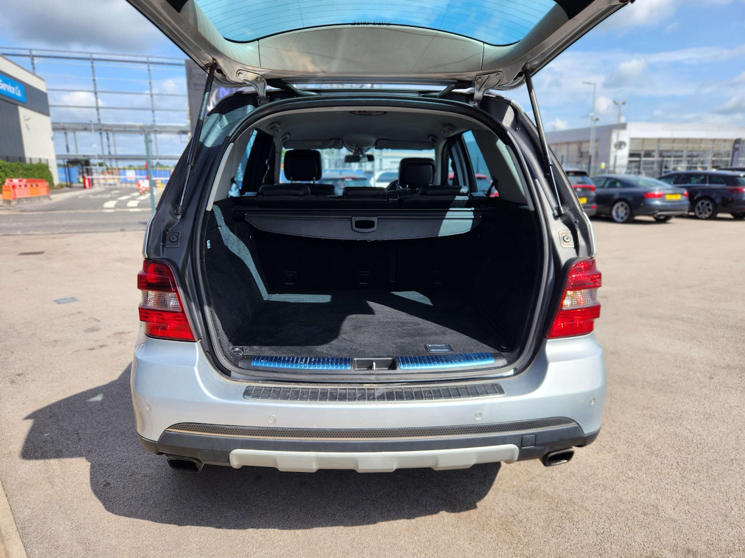 Used Mercedes-Benz M Class 2006 for sale - 78045091: Photo 11