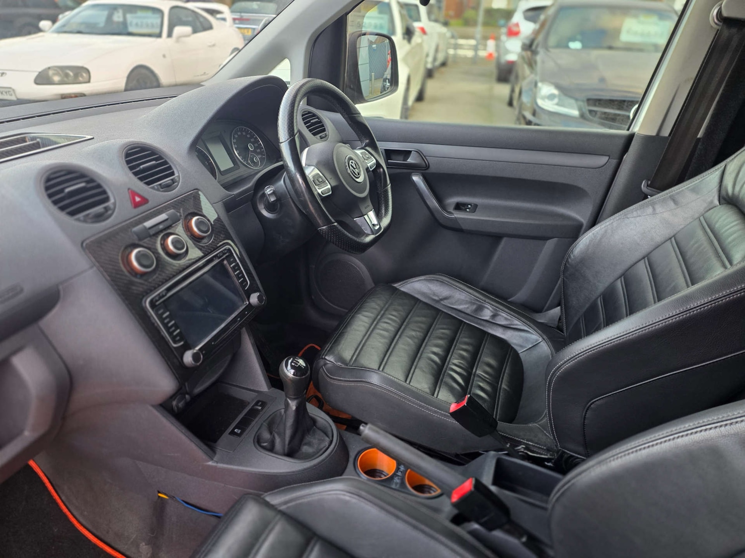 Used Volkswagen Caddy 2012 for sale - 76690653: Photo 11