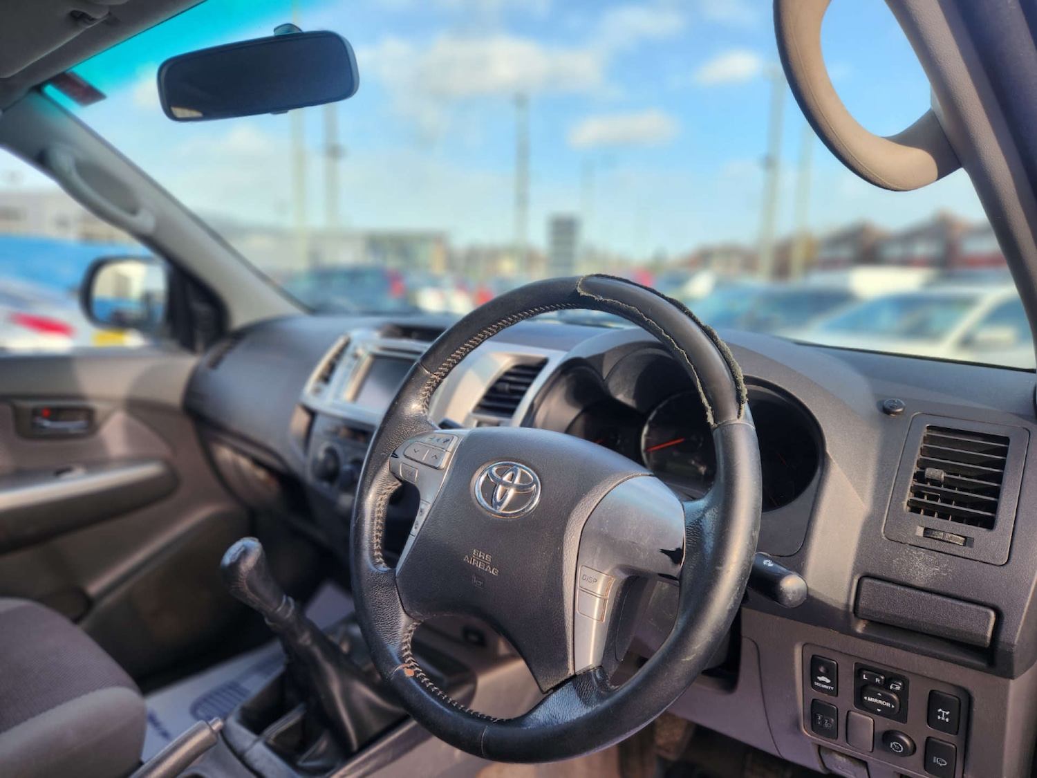 Used Toyota Hilux 2012 for sale - 76690627: Photo 26