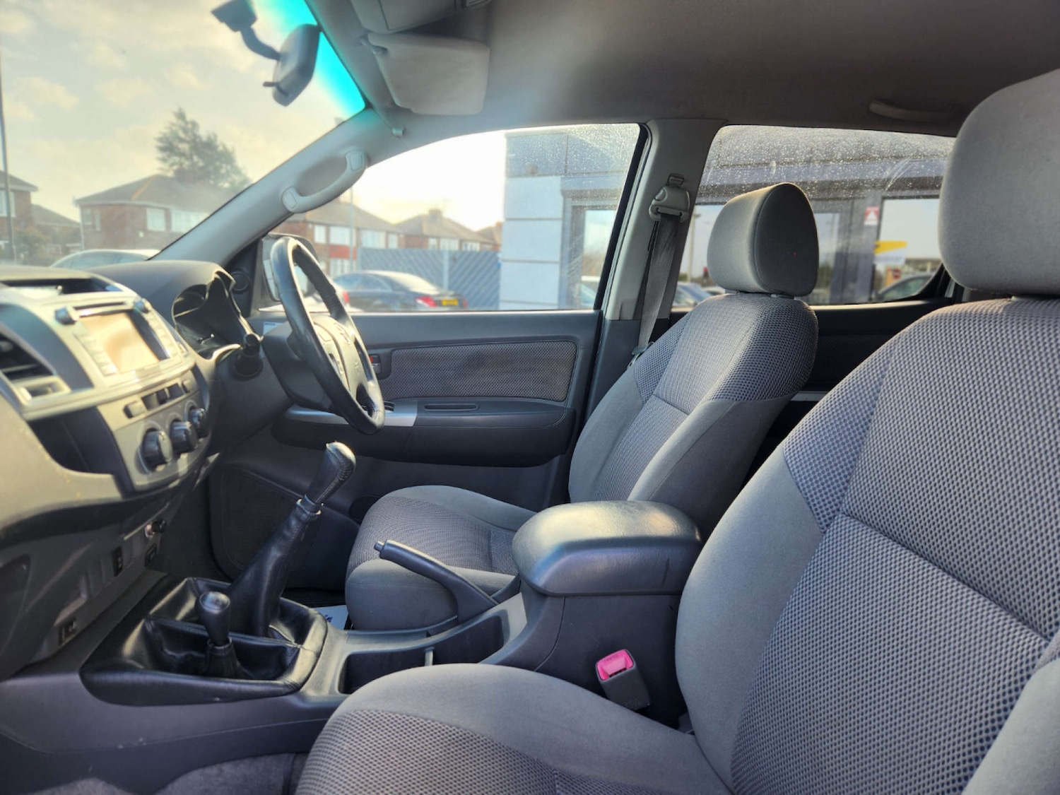 Used Toyota Hilux 2012 for sale - 76690627: Photo 46