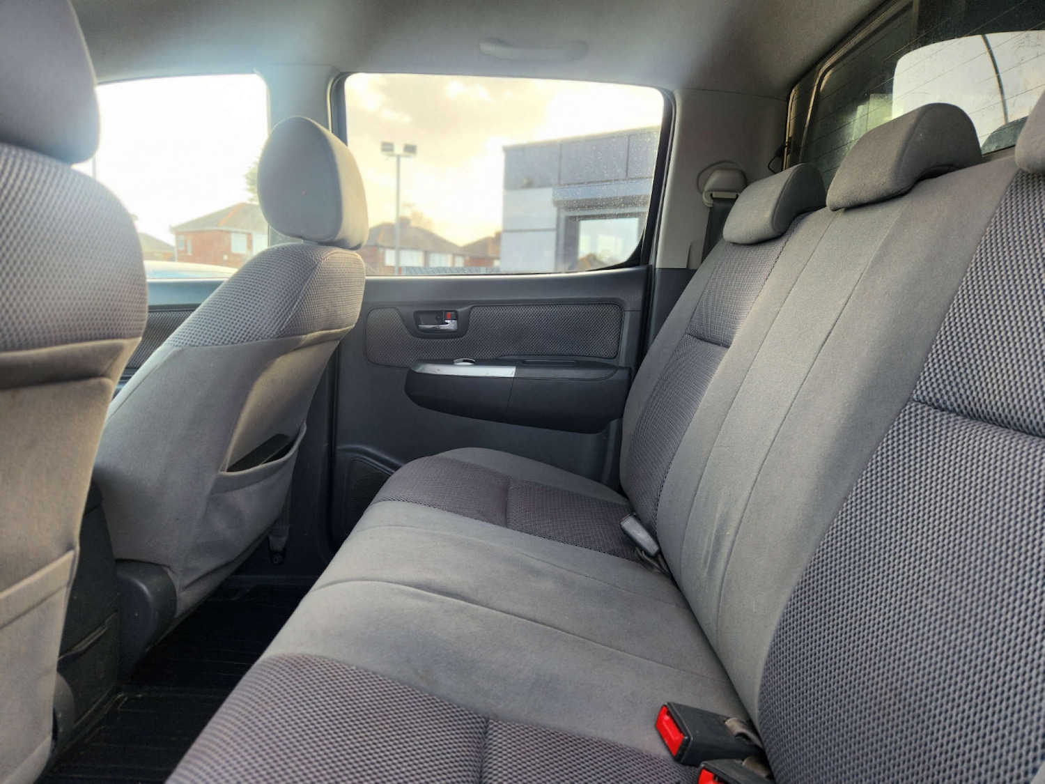 Used Toyota Hilux 2012 for sale - 76690627: Photo 48