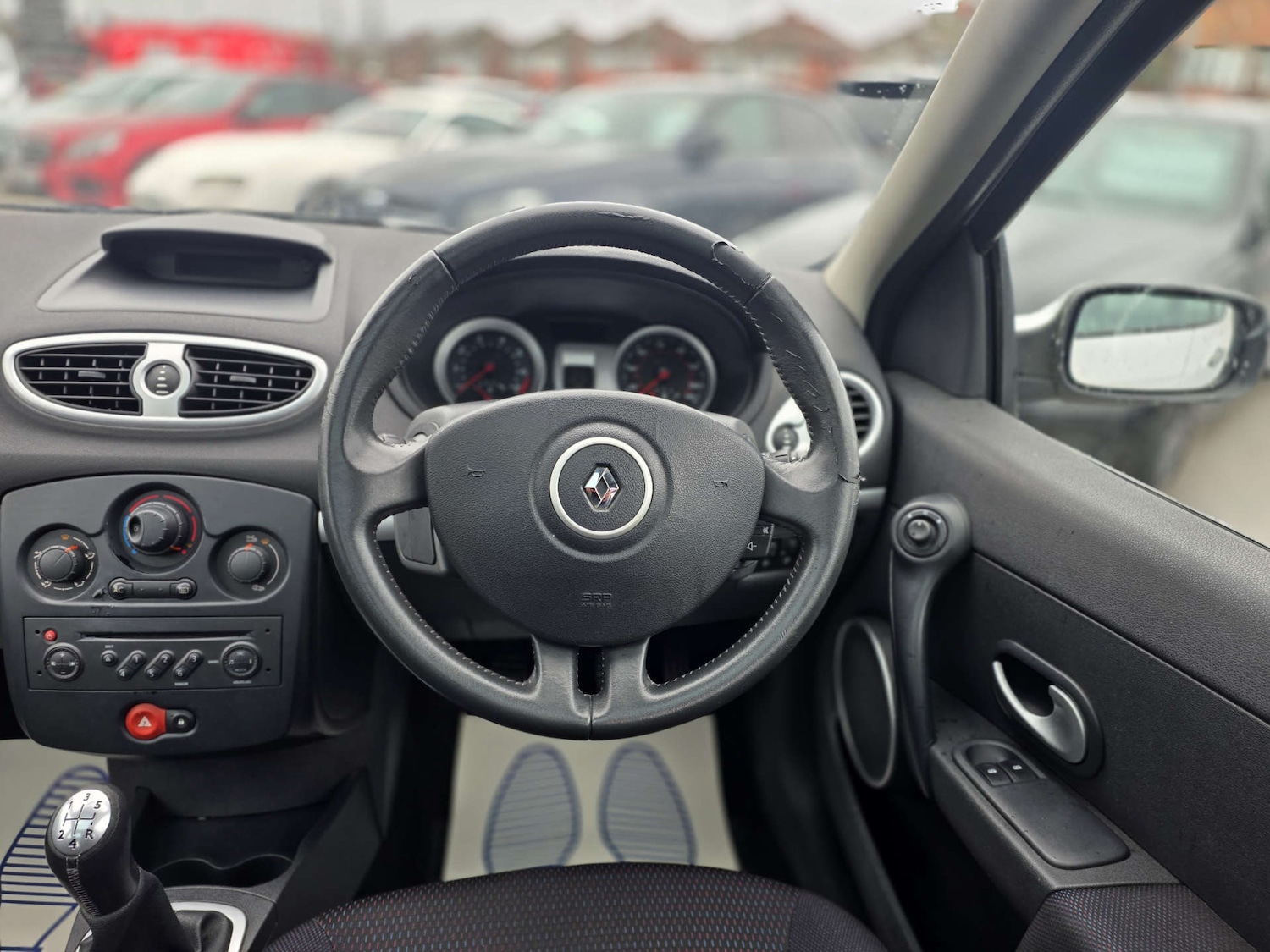 Used Renault Clio 2008 for sale - 78003818: Photo 24