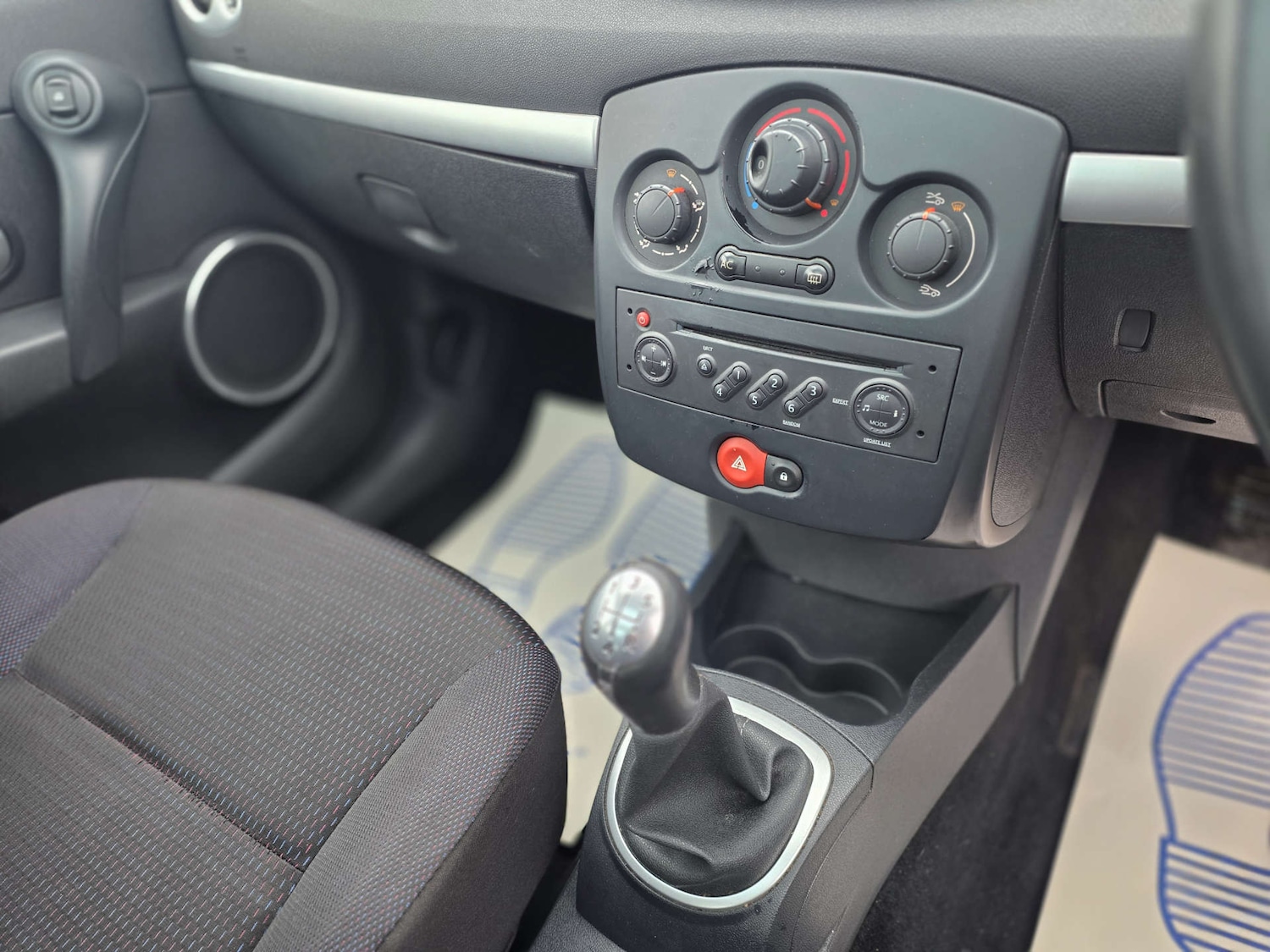 Used Renault Clio 2008 for sale - 78003818: Photo 31