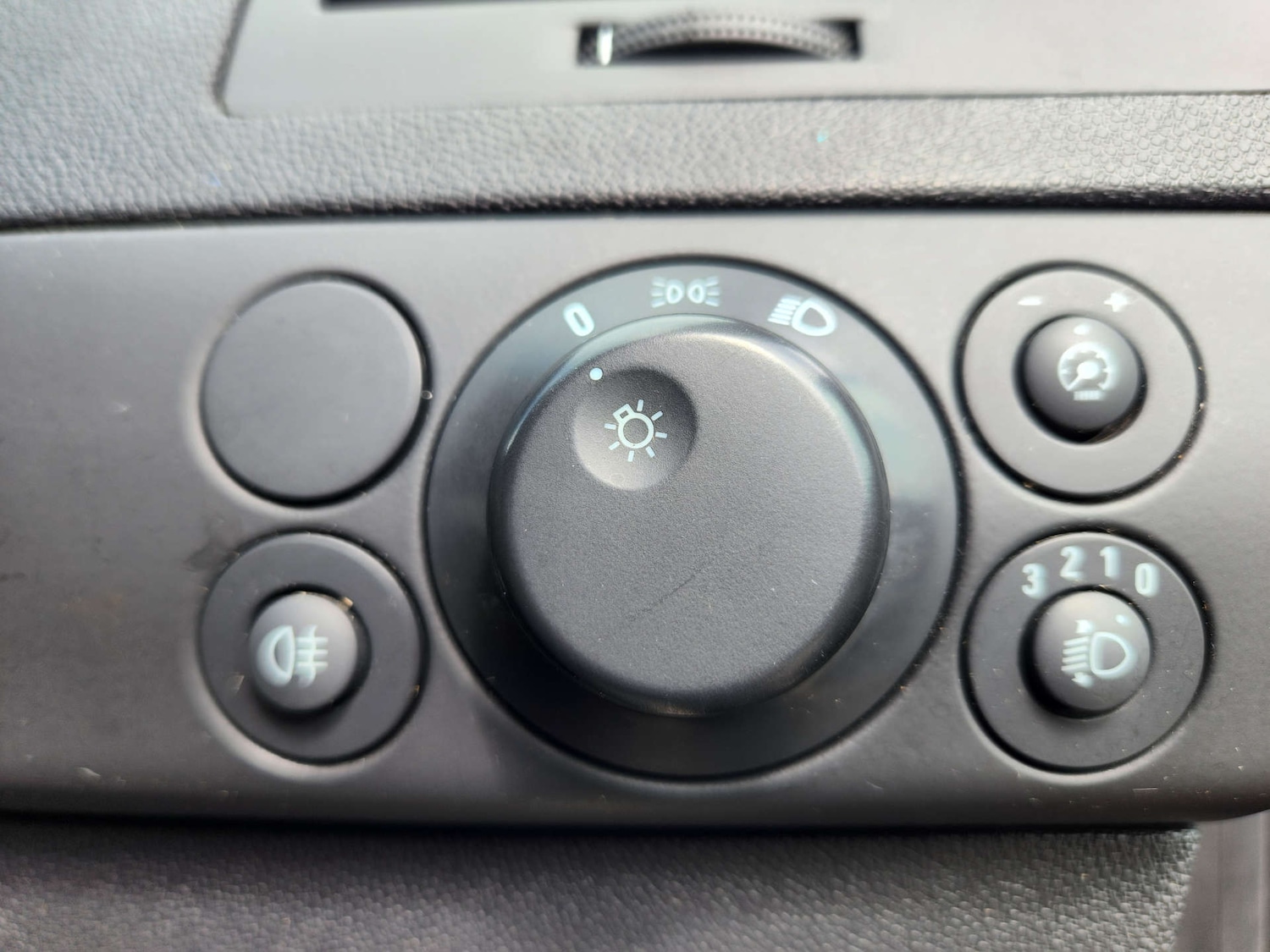 Used Vauxhall Astra 2009 for sale - 76690636: Photo 17