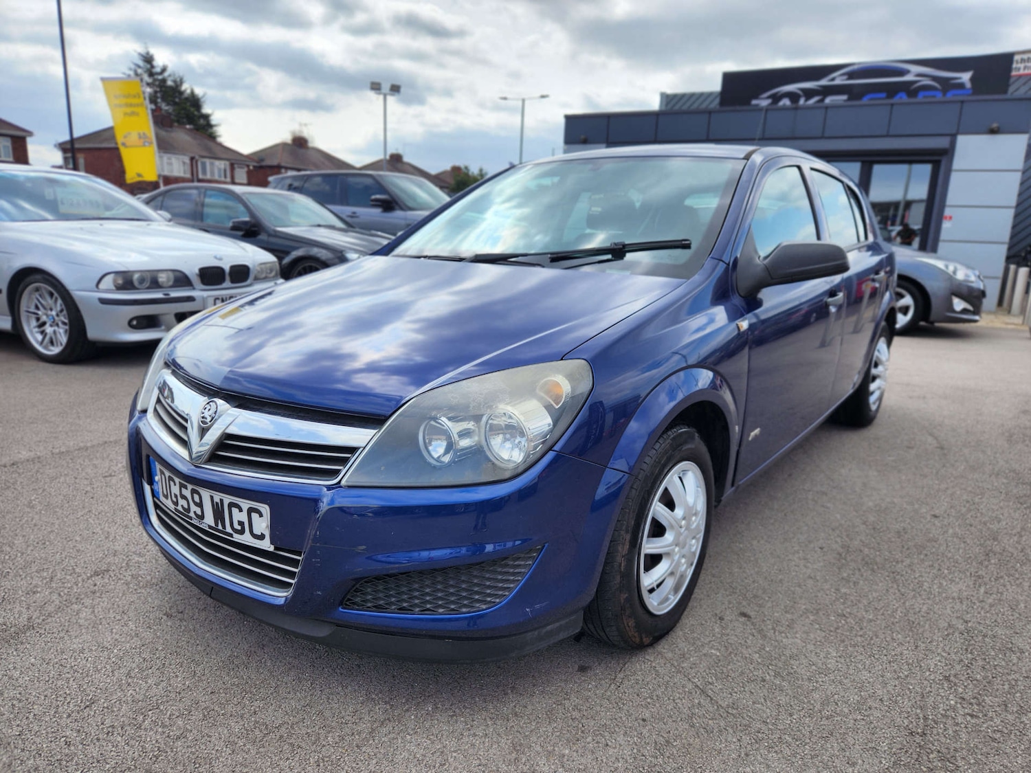 Used Vauxhall Astra 2009 for sale - 76690636: Photo 3