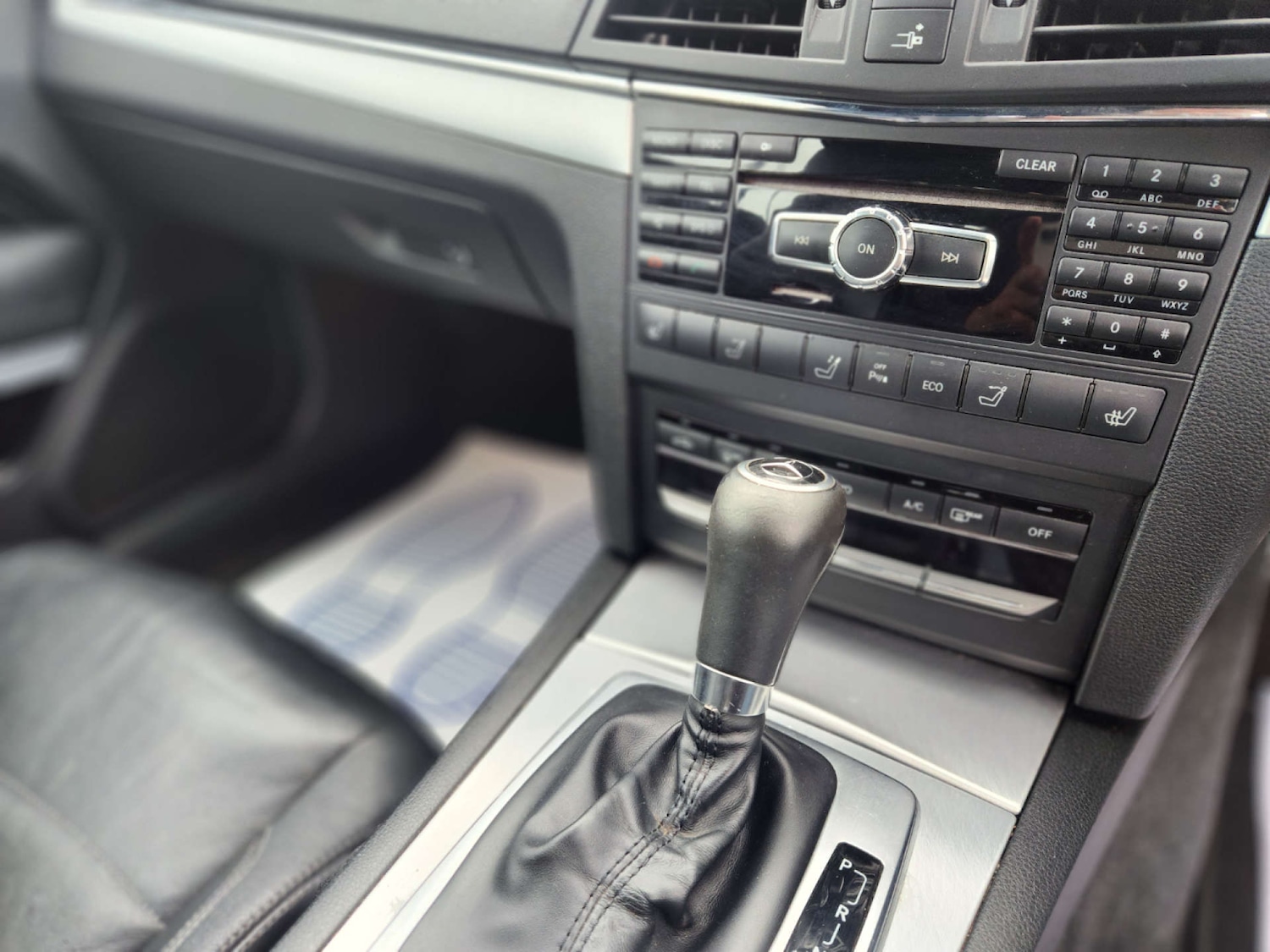 Used Mercedes-Benz E Class 2012 for sale - 77891360: Photo 53