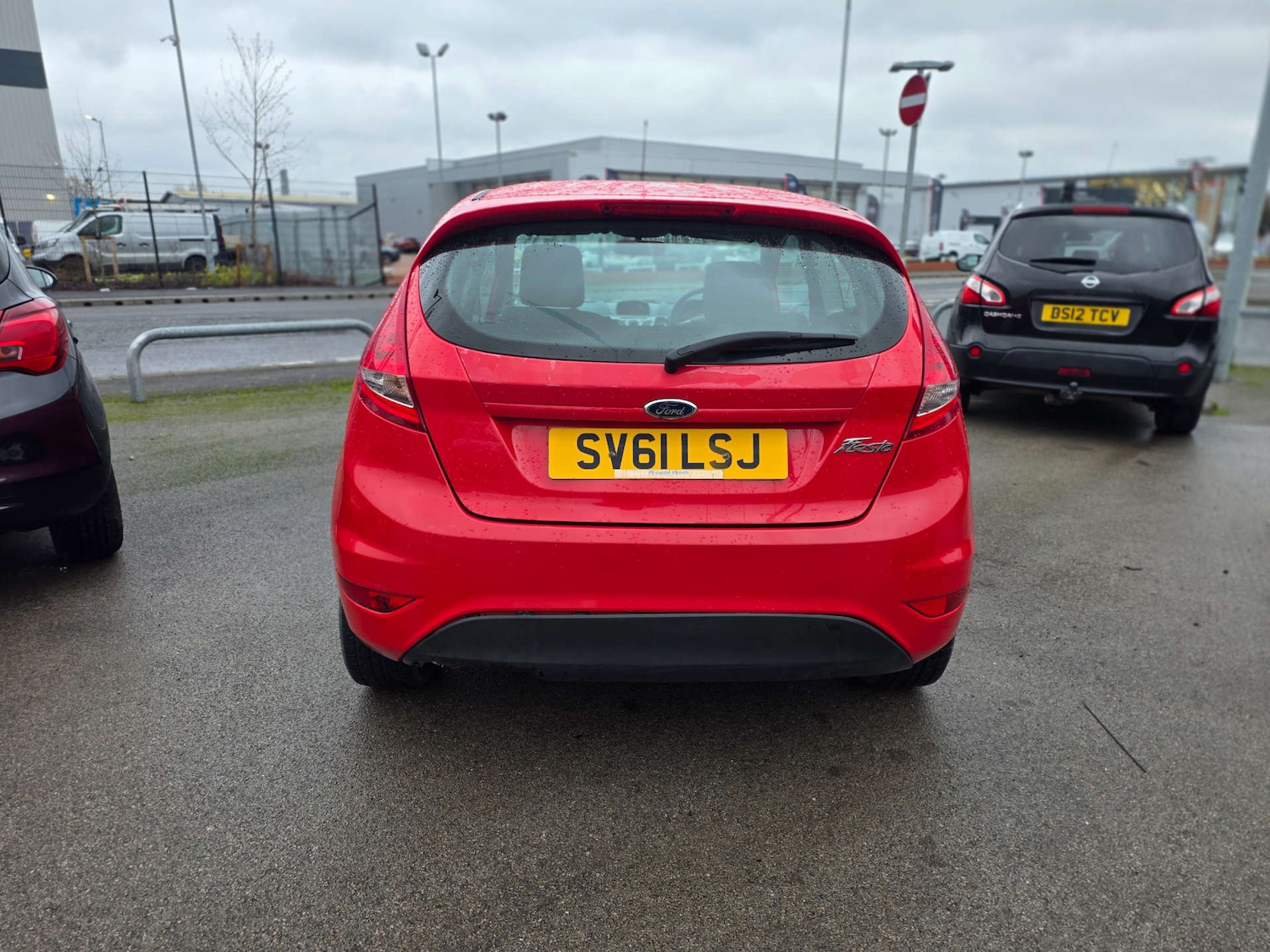 Used Ford Fiesta 2011 for sale - 77299395: Photo 9