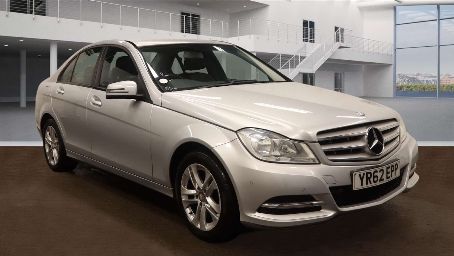 Used Mercedes-Benz C Class 2012 for sale - 76969225: Photo 1