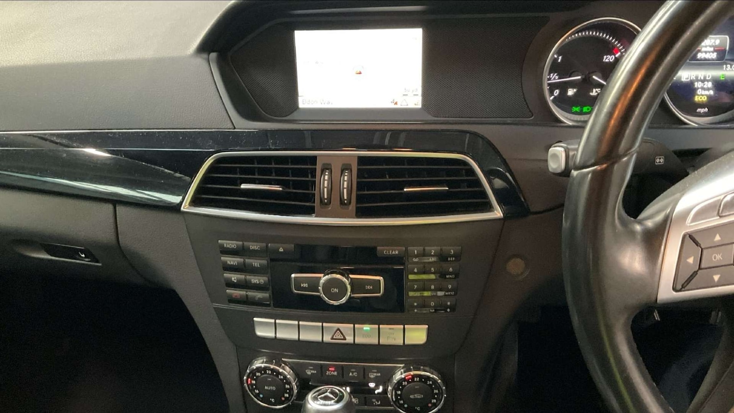 Used Mercedes-Benz C Class 2012 for sale - 76969225: Photo 10