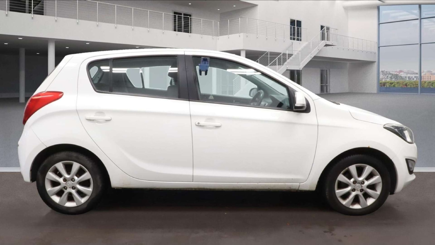 Used Hyundai i20 2015 for sale - 76690643: Photo 1