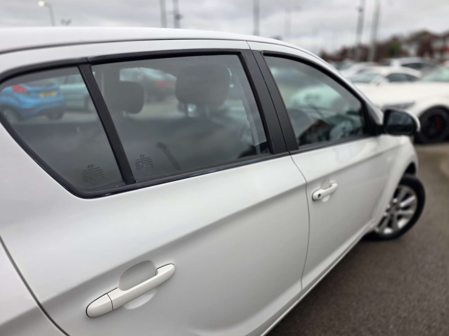 Used Hyundai i20 2015 for sale - 76690643: Photo 21