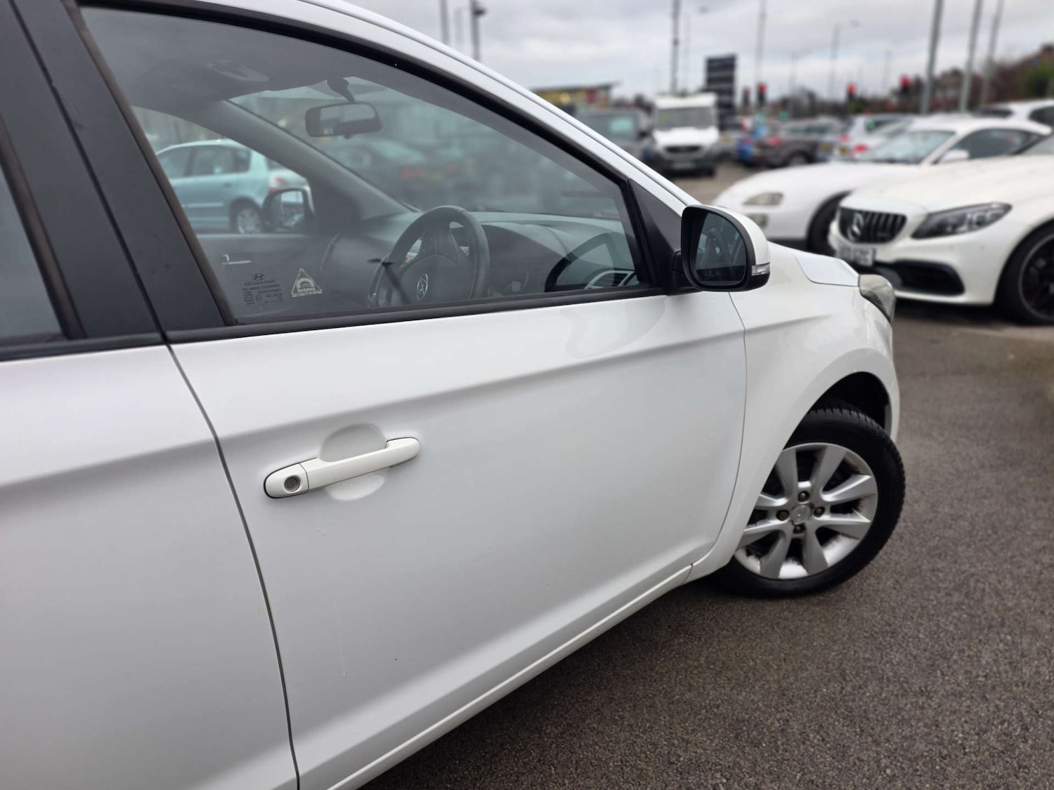 Used Hyundai i20 2015 for sale - 76690643: Photo 22