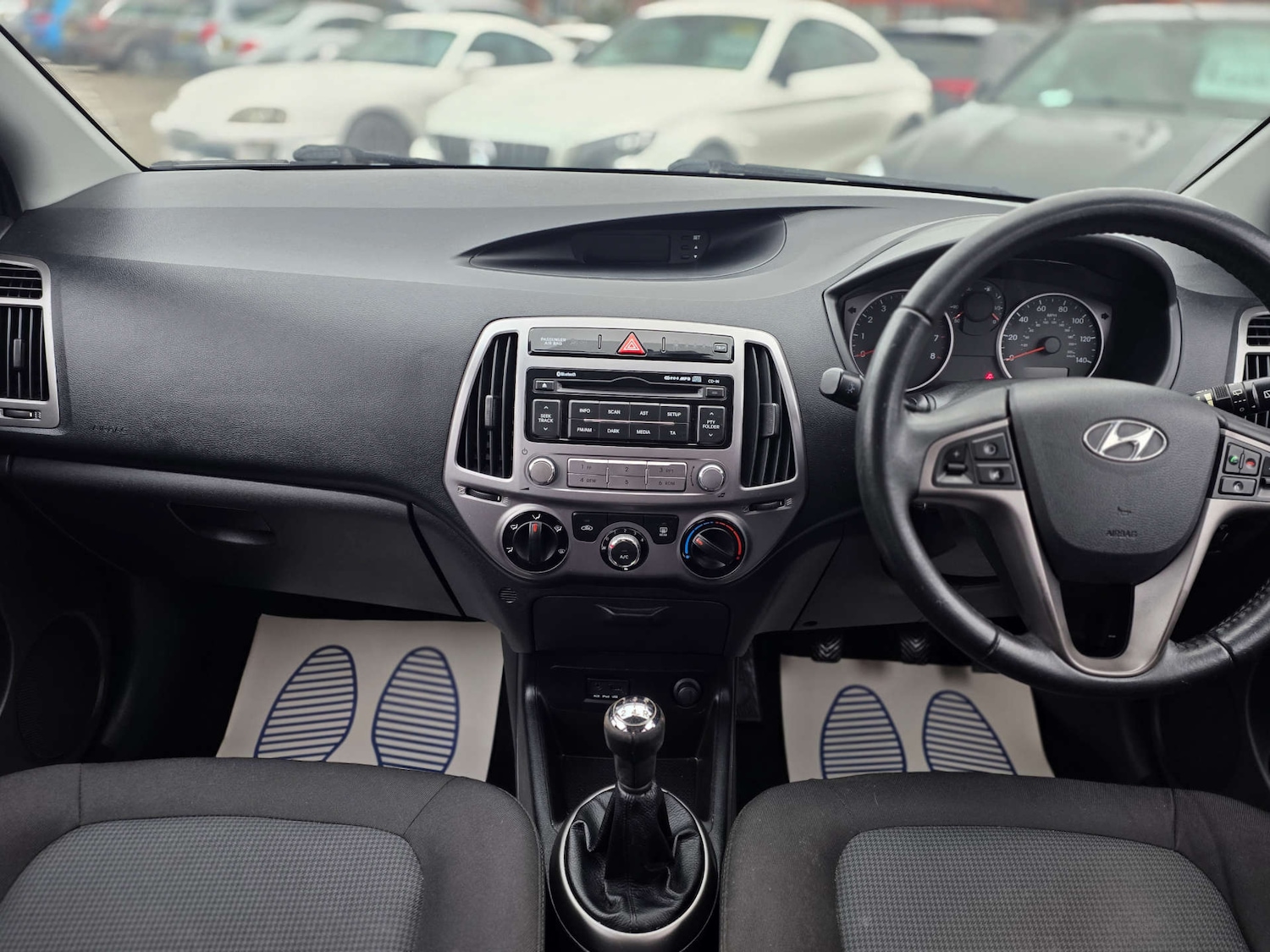 Used Hyundai i20 2015 for sale - 76690643: Photo 41