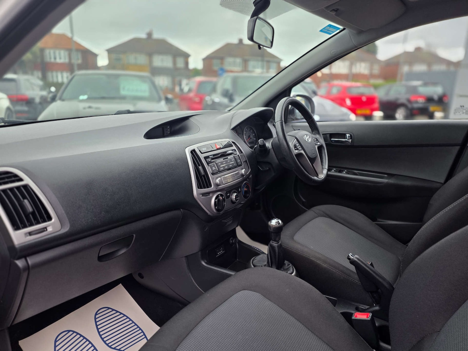 Used Hyundai i20 2015 for sale - 76690643: Photo 44