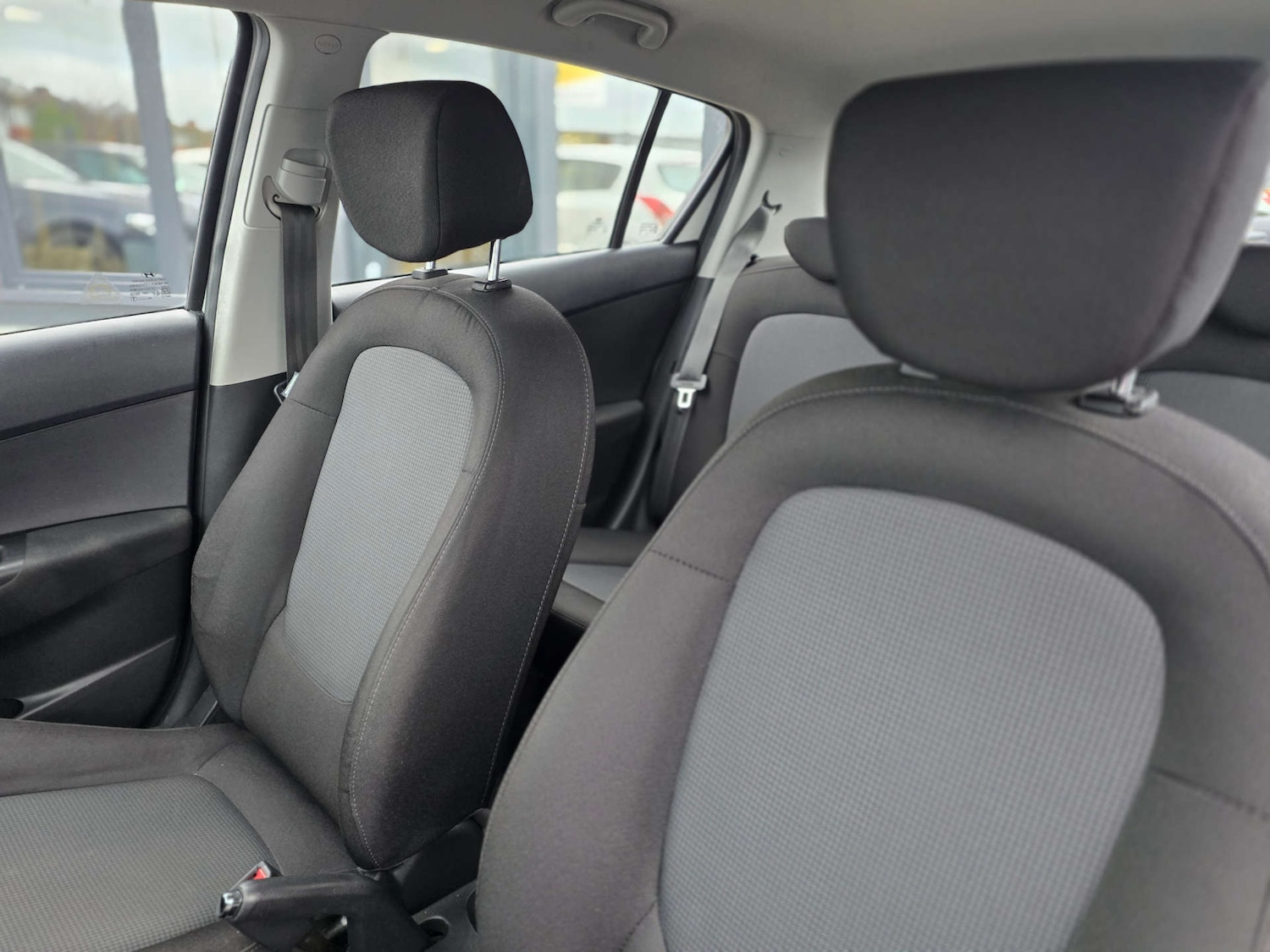 Used Hyundai i20 2015 for sale - 76690643: Photo 47