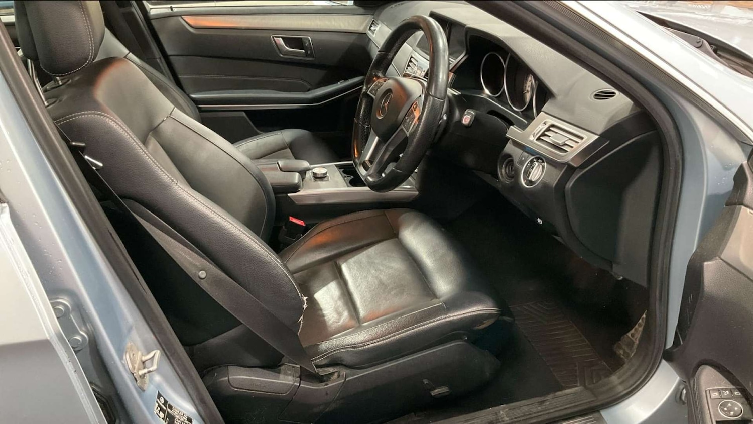 Used Mercedes-Benz E Class 2015 for sale - 77484937: Photo 13