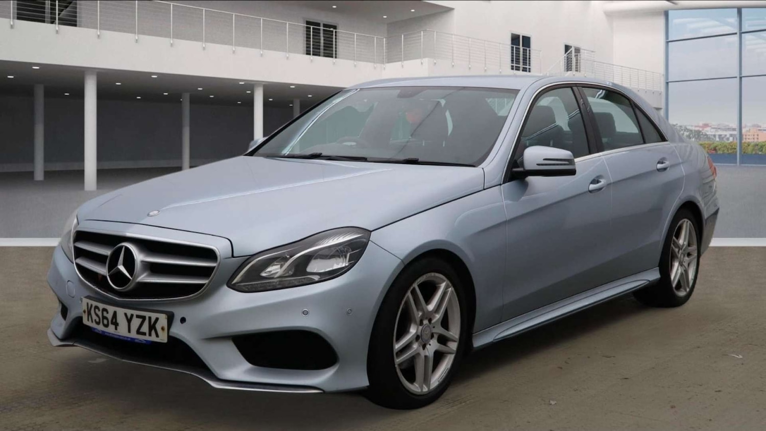 Used Mercedes-Benz E Class 2015 for sale - 77484937: Photo 3