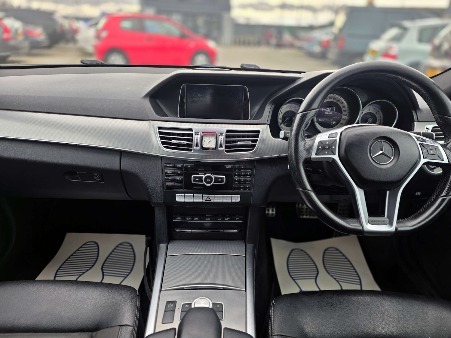 Used Mercedes-Benz E Class 2015 for sale - 77484937: Photo 42
