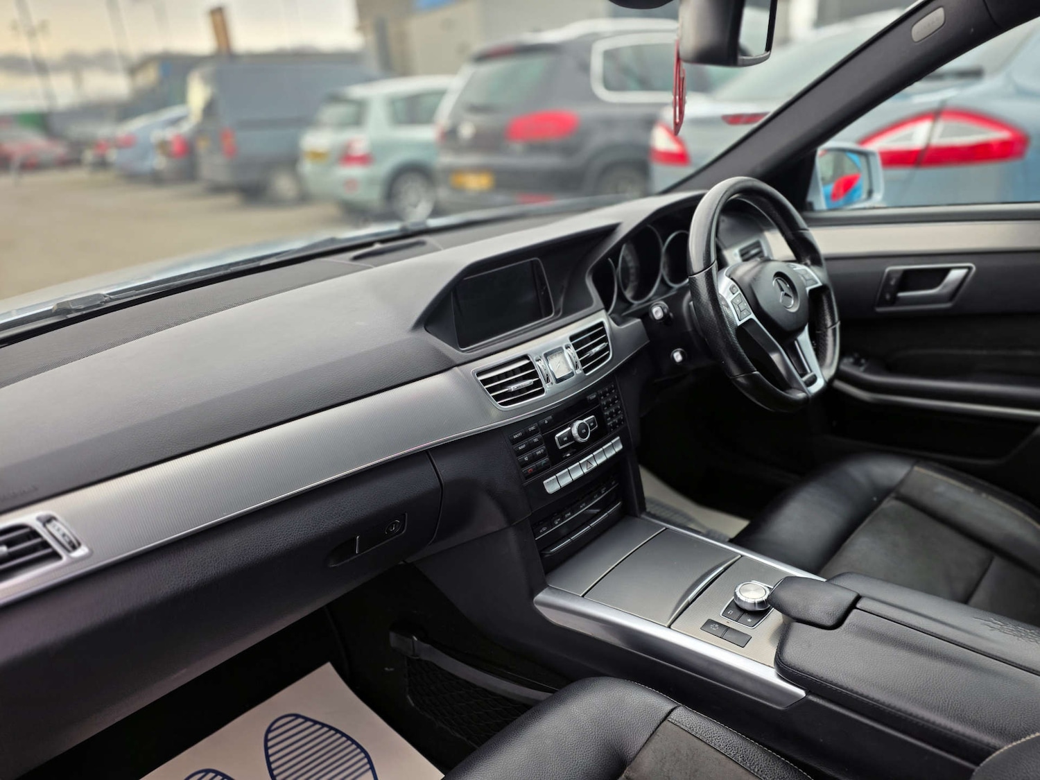 Used Mercedes-Benz E Class 2015 for sale - 77484937: Photo 45