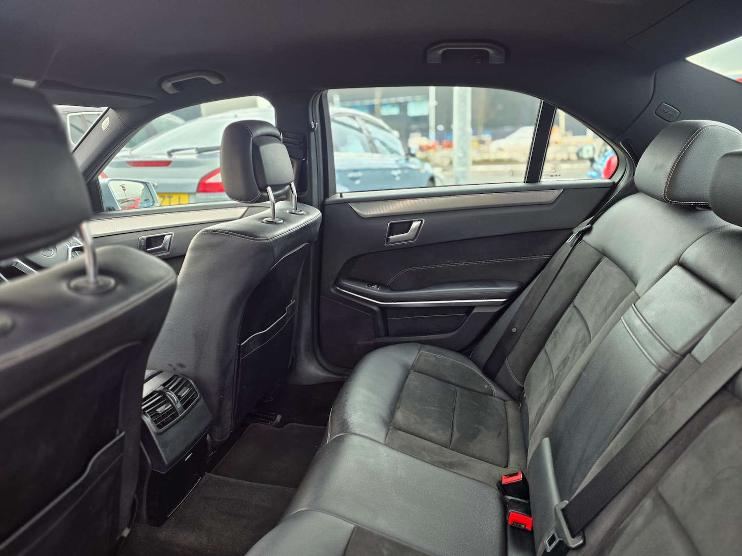 Used Mercedes-Benz E Class 2015 for sale - 77484937: Photo 49