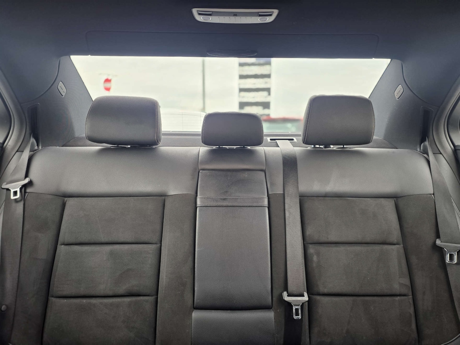 Used Mercedes-Benz E Class 2015 for sale - 77484937: Photo 50