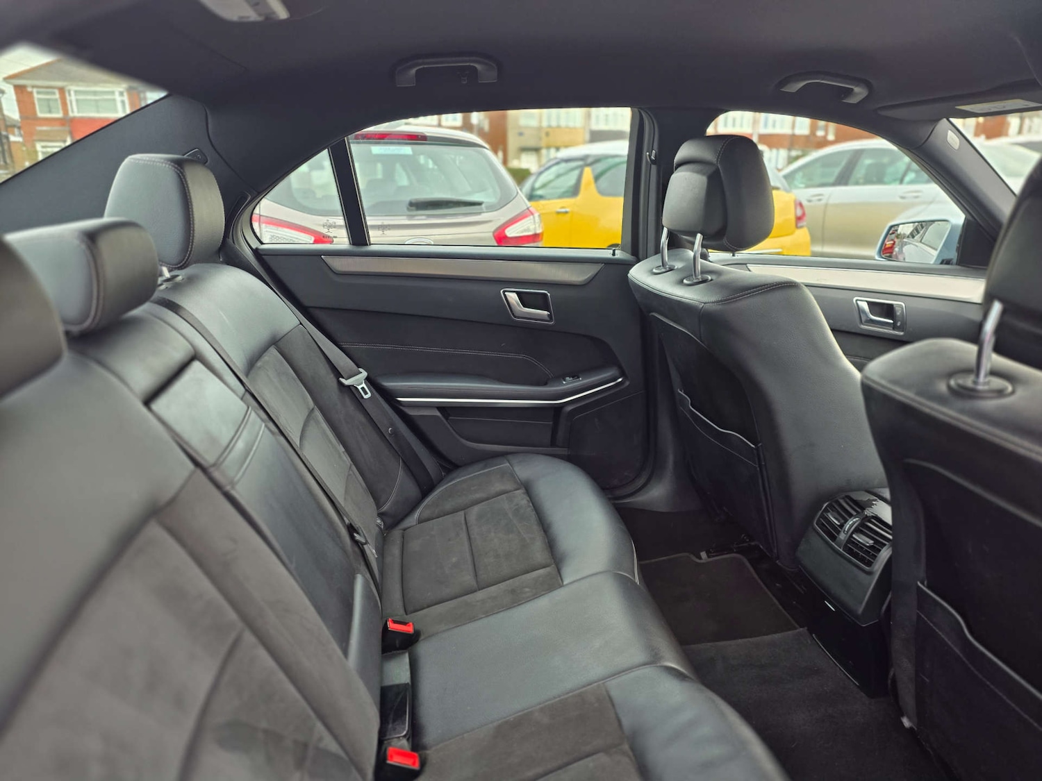 Used Mercedes-Benz E Class 2015 for sale - 77484937: Photo 51