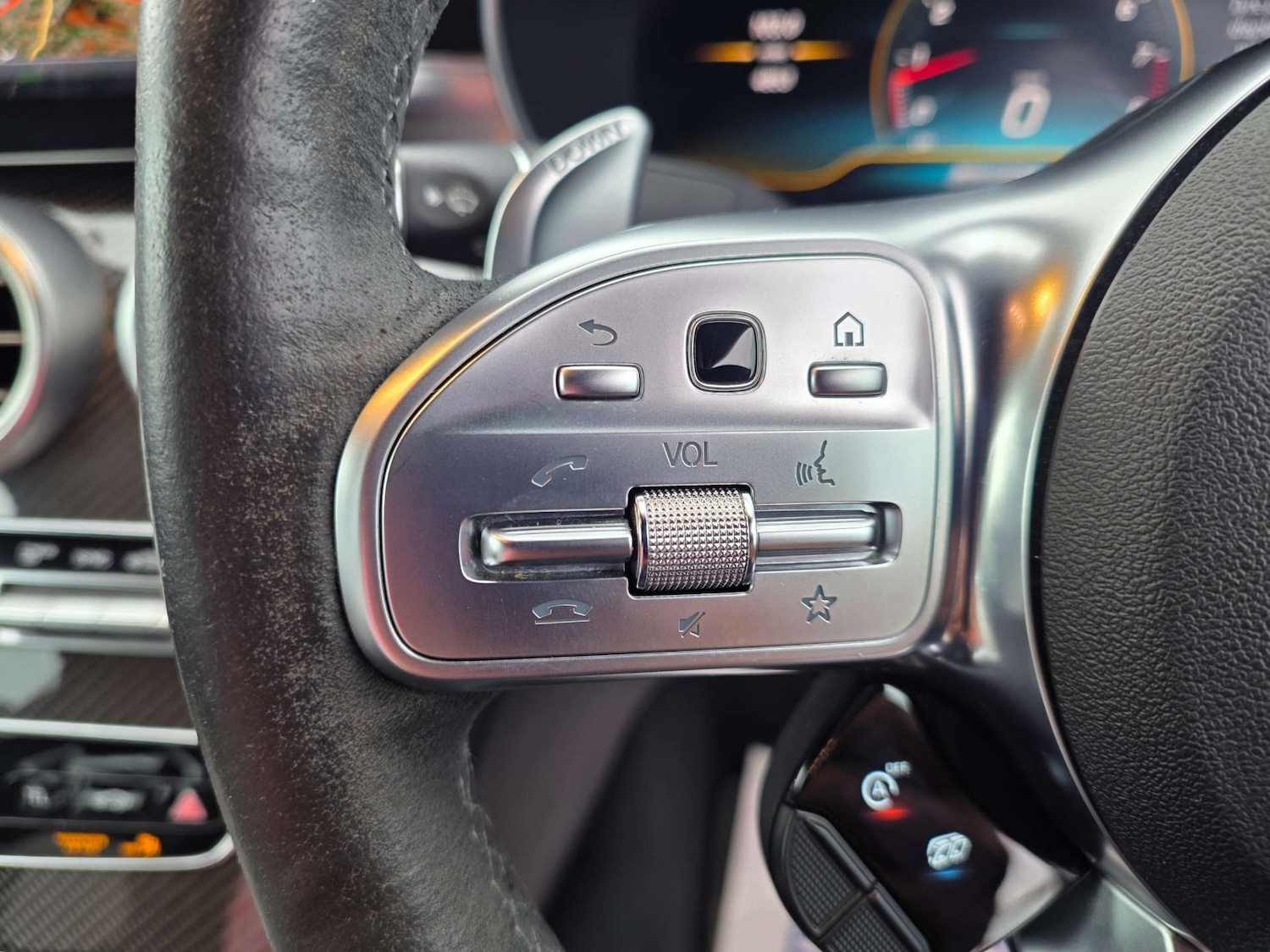 Used Mercedes-Benz C Class 2020 for sale - 76690647: Photo 39