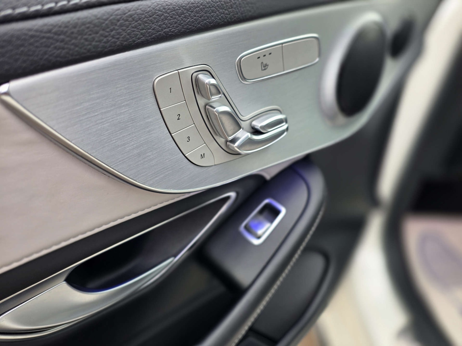 Used Mercedes-Benz C Class 2020 for sale - 76690647: Photo 74