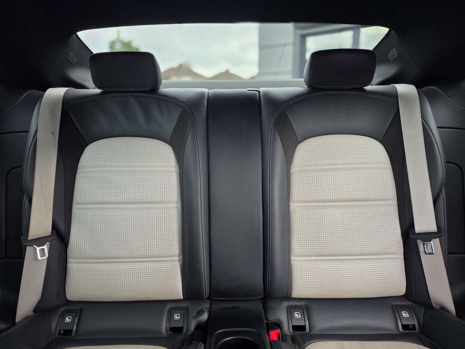 Used Mercedes-Benz C Class 2020 for sale - 76690647: Photo 81