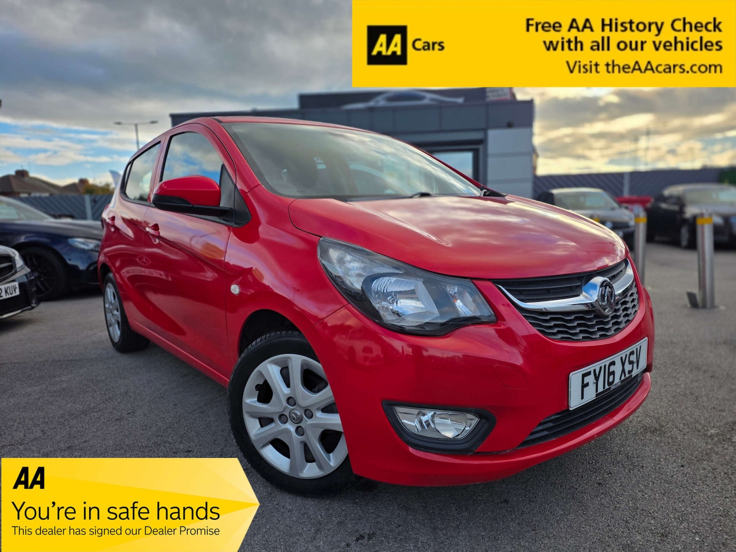 Used Vauxhall Viva 2016 for sale - 76690649: Photo 1
