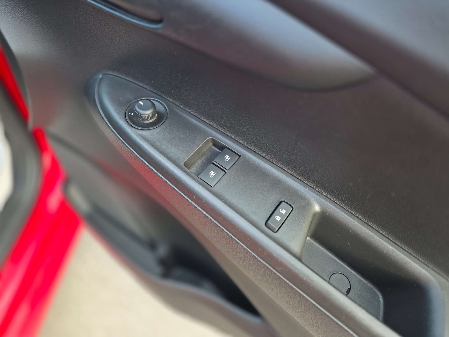 Used Vauxhall Viva 2016 for sale - 76690649: Photo 21