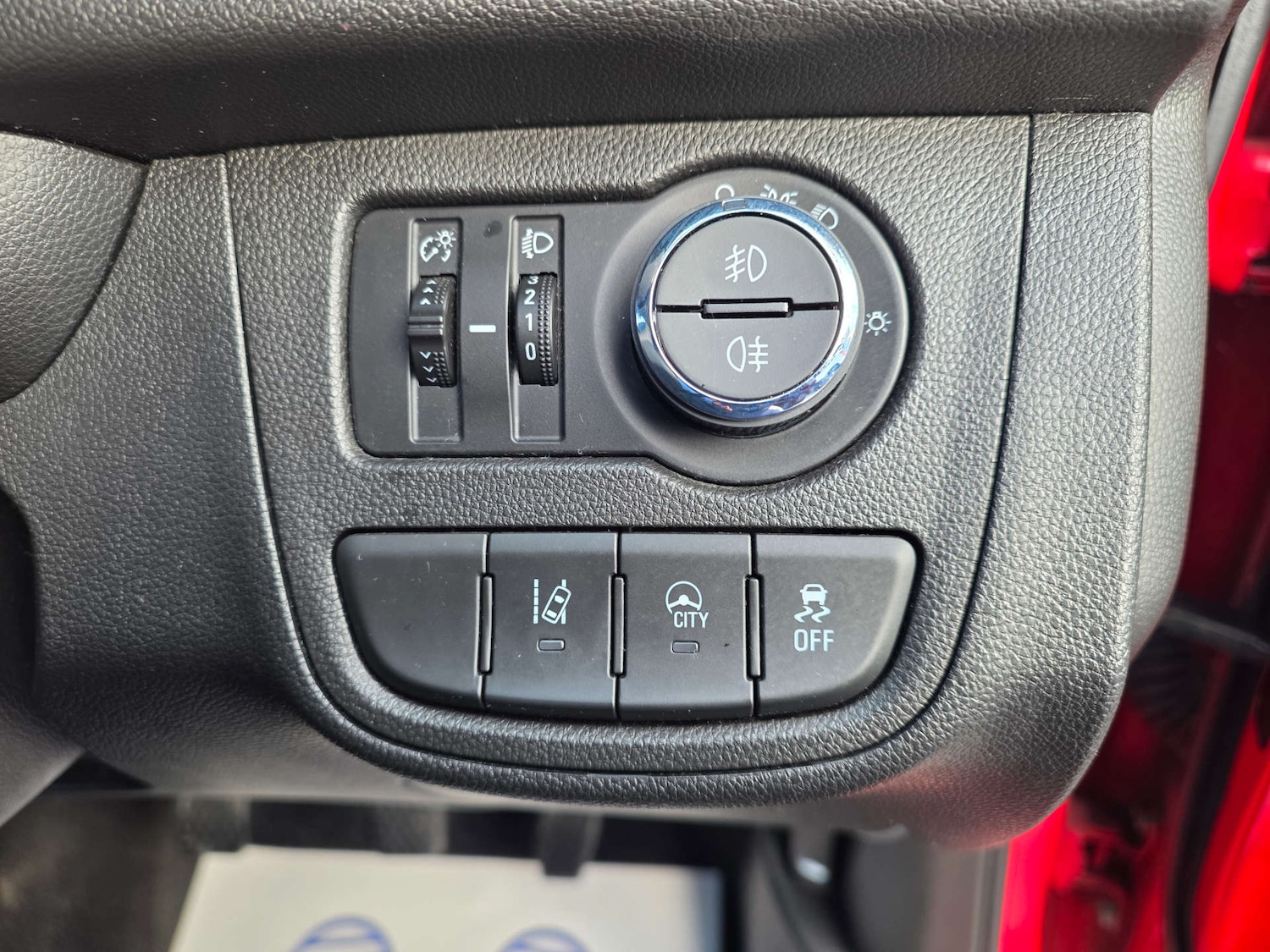 Used Vauxhall Viva 2016 for sale - 76690649: Photo 32