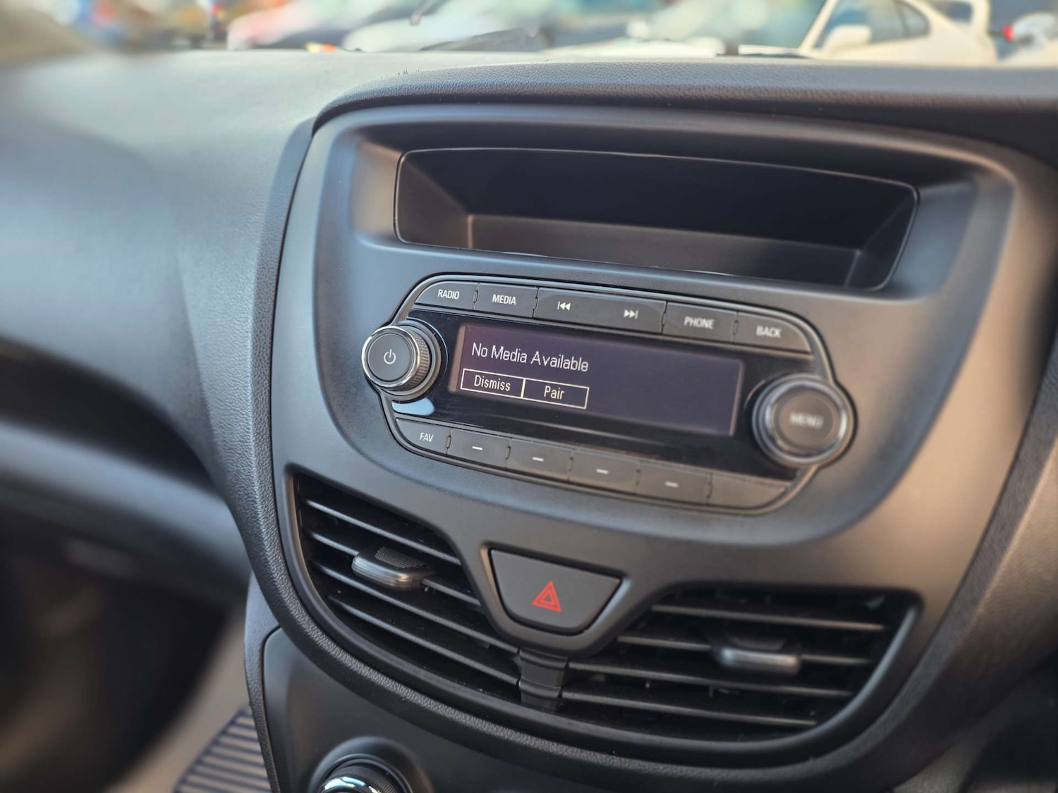 Used Vauxhall Viva 2016 for sale - 76690649: Photo 35