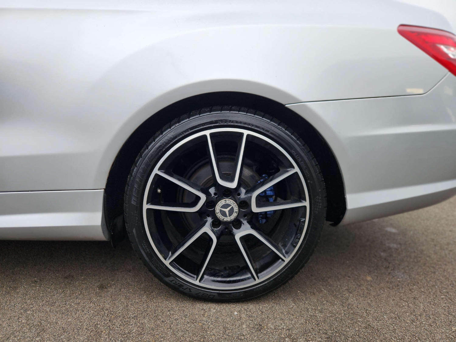 Used Mercedes-Benz E Class 2011 for sale - 76690626: Photo 15