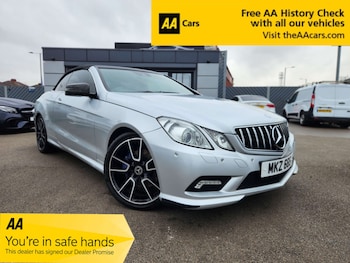 Used Mercedes-Benz E Class 2011 for sale - 76690626: Photo