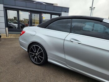 Used Mercedes-Benz E Class 2011 for sale - 76690626: Photo