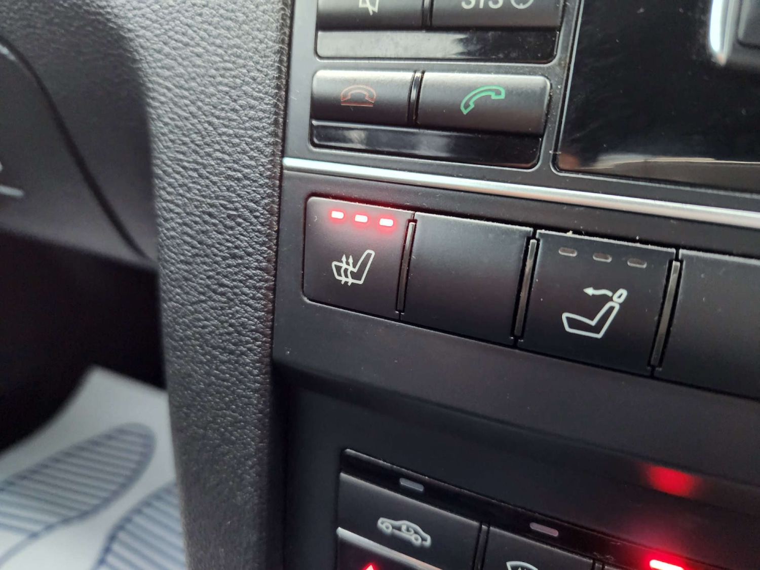 Used Mercedes-Benz E Class 2011 for sale - 76690626: Photo 51