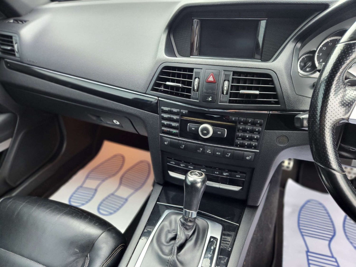 Used Mercedes-Benz E Class 2011 for sale - 76690626: Photo 54