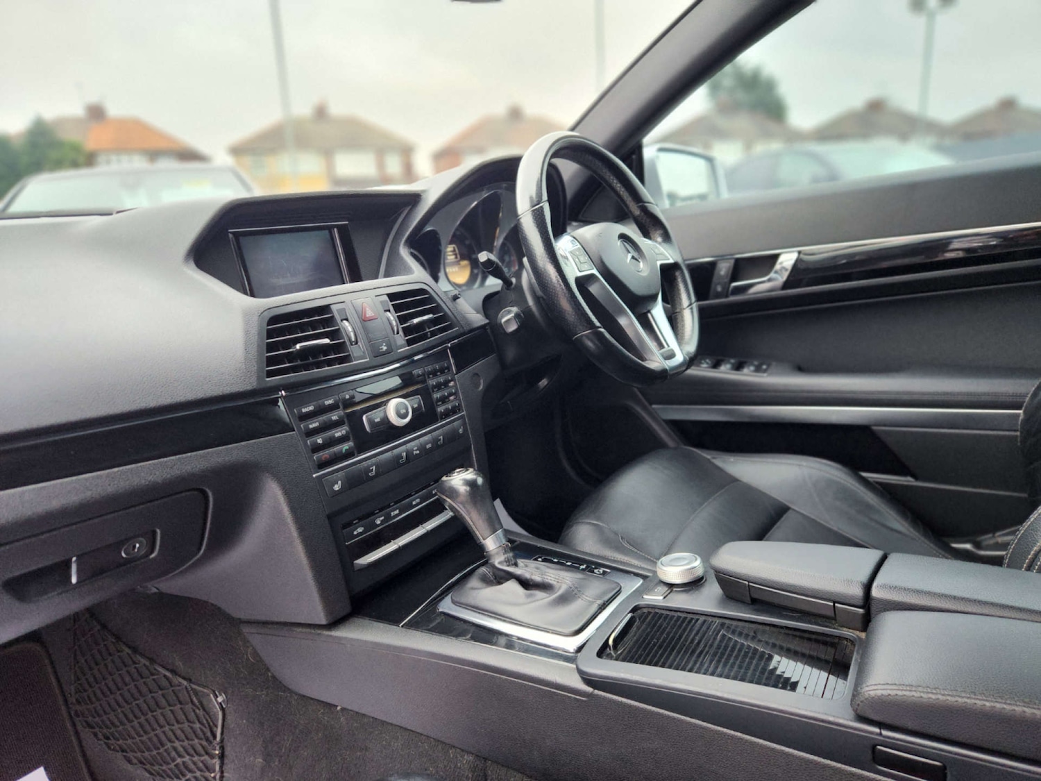 Used Mercedes-Benz E Class 2011 for sale - 76690626: Photo 60