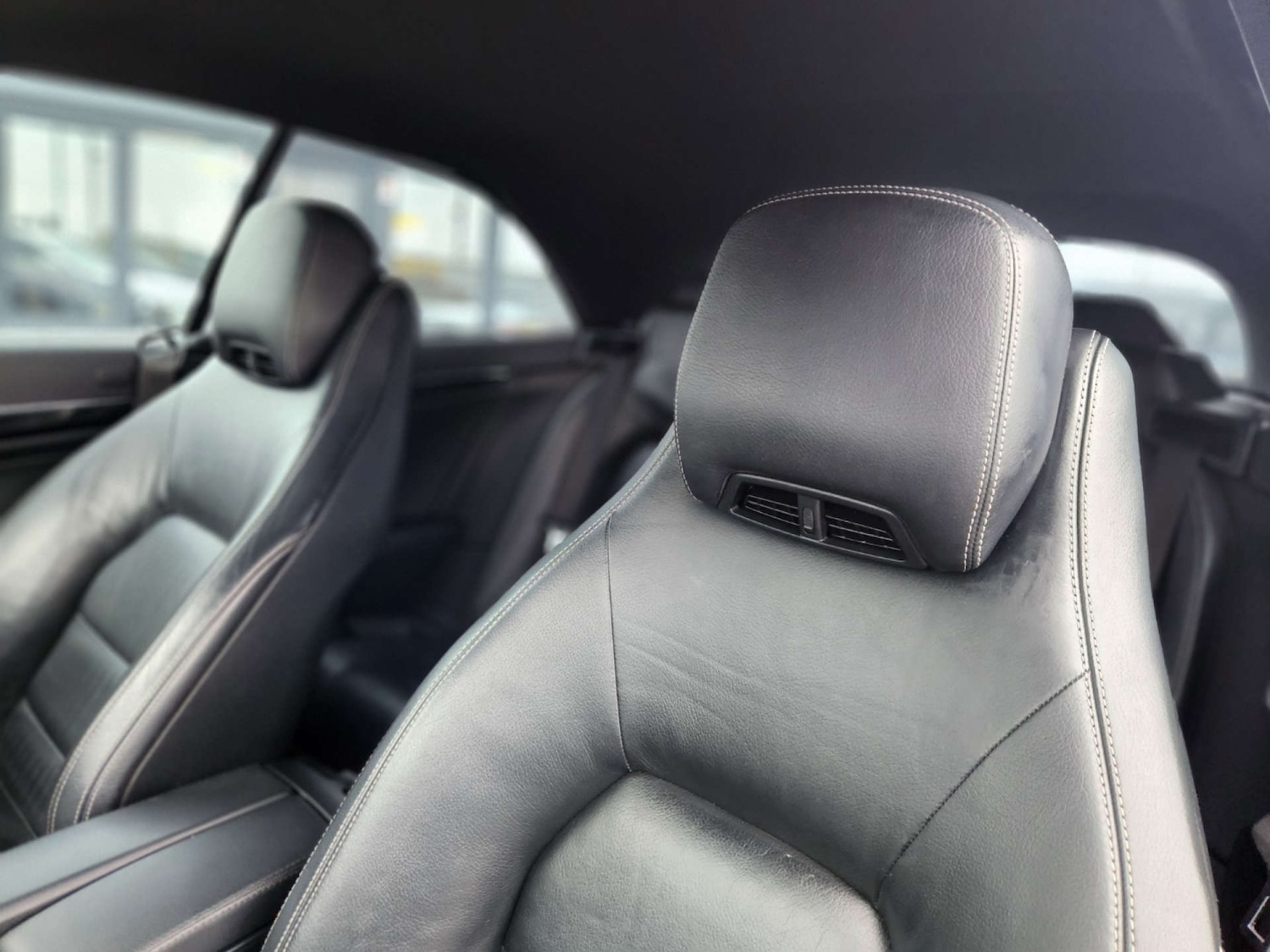 Used Mercedes-Benz E Class 2011 for sale - 76690626: Photo 62