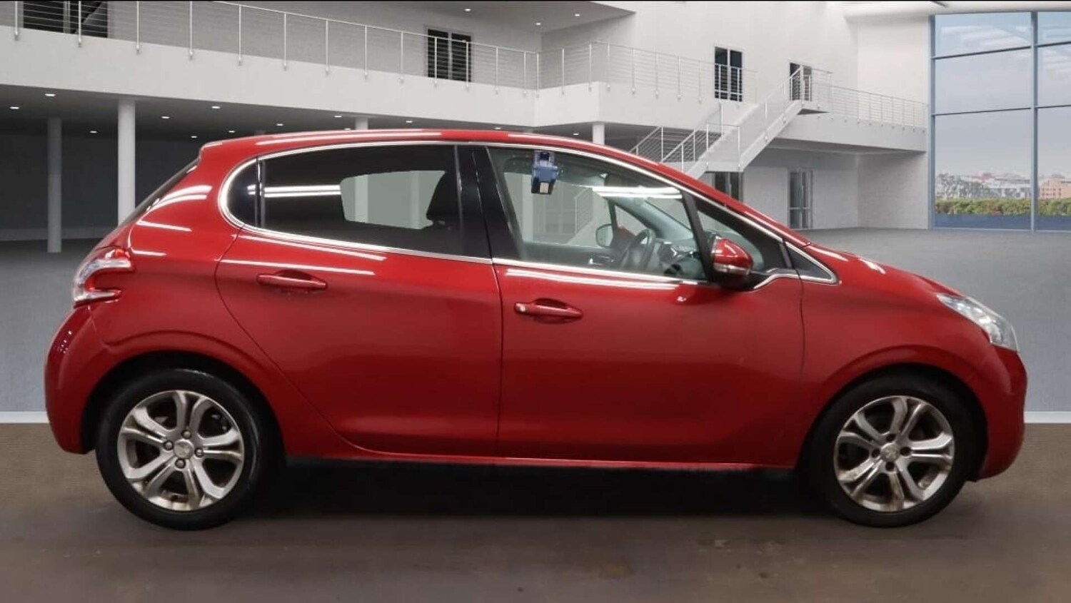 Used Peugeot 208 2014 for sale - 77729032: Photo 11