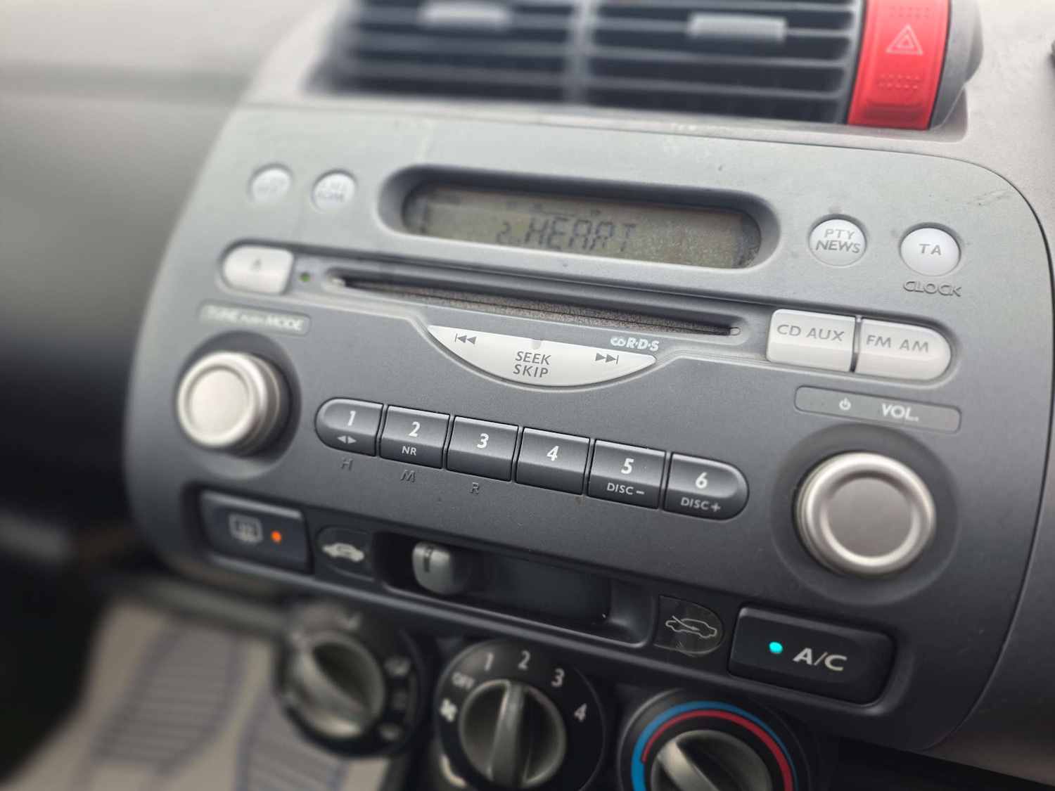 Used Honda Jazz 2003 for sale - 77523413: Photo 30