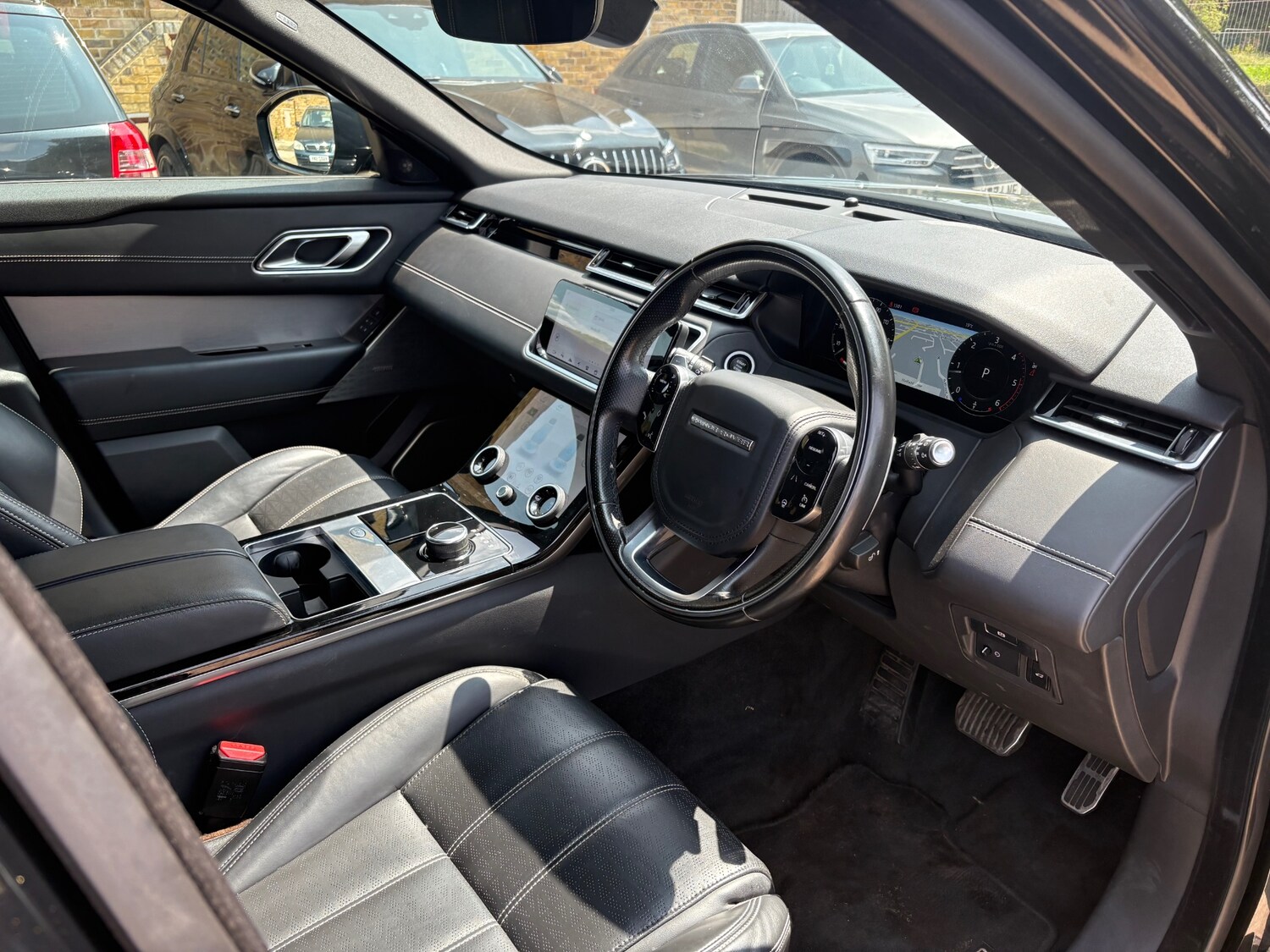 Used Land Rover Range Rover Velar 2018 for sale - 78183089: Photo 7