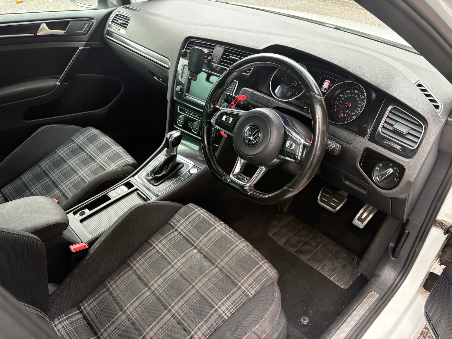 Used Volkswagen Golf 2016 for sale - 78179724: Photo 6