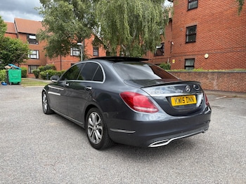 Used Mercedes-Benz C Class 2015 for sale - 79081498: Photo