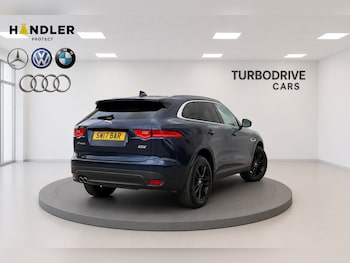 Used Jaguar F-Pace 2017 for sale - 79341956: Photo