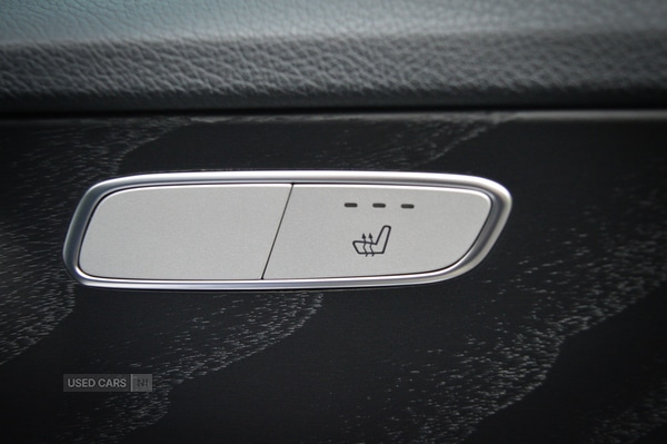 Used Mercedes-Benz C Class 2020 for sale - 76350089: Photo 15